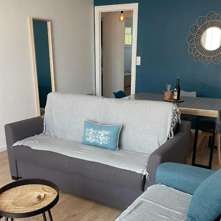 Avec Vue Apartment
